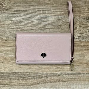 KATE SPADE - Wallet Wristlet 📱✨
